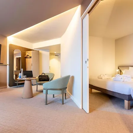 Novotel Paris Orly Aeroport 4*