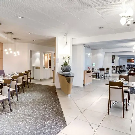 Hotel Novotel Paris Orly Aeroport 4*
