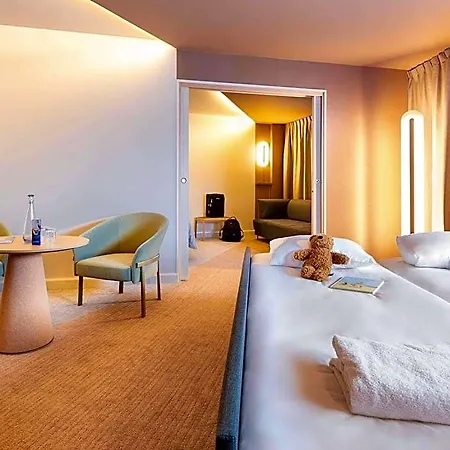 Novotel Paris Orly Aéroport Hotel