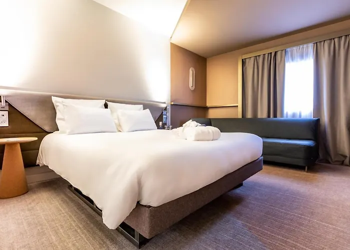 Hotel Novotel Paris Orly Aéroport 4*