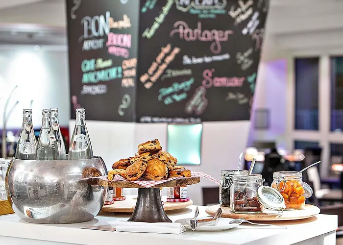 Hotel Novotel Paris Orly Aéroport 4*