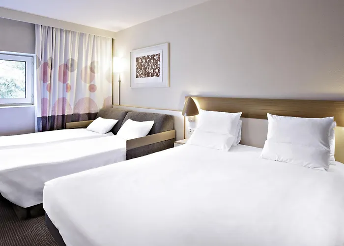 Novotel Paris Orly Aéroport 4*