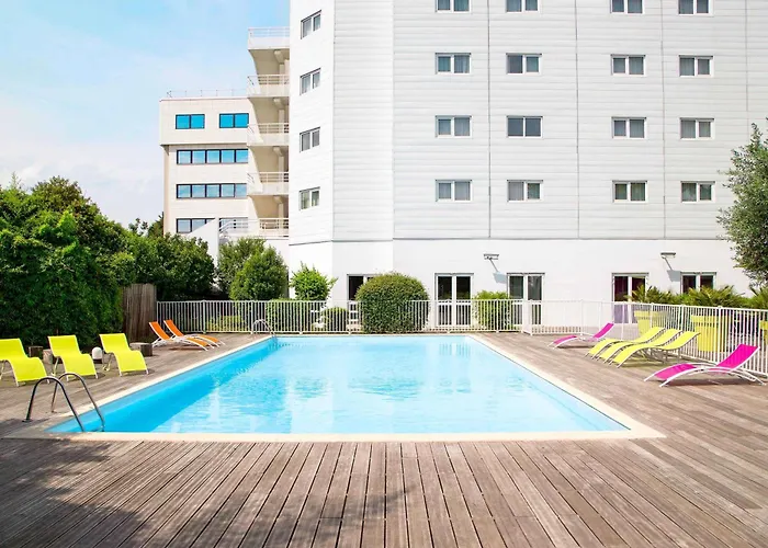 Hotel Novotel Paris Orly Aéroport 4*