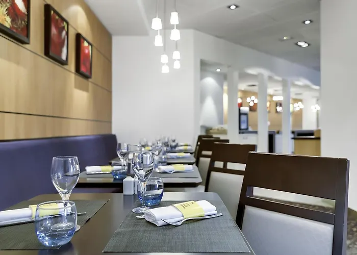 Hotel Novotel Paris Orly Aéroport 4*